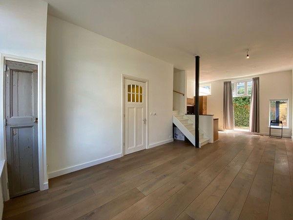 Medium property photo - Van Julsinghastraat 27, 9724 LN Groningen